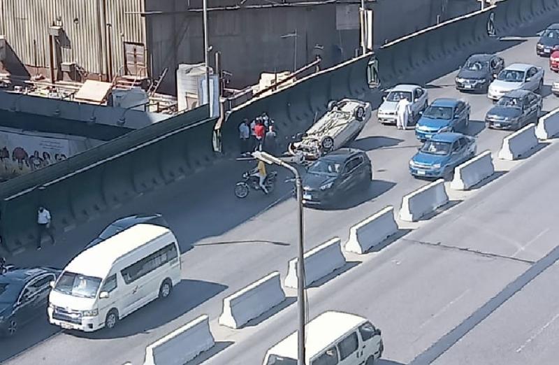 خط أحمر