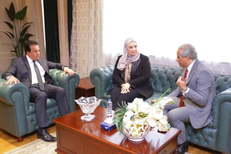 وزراء العمل والتضامن والصحة
