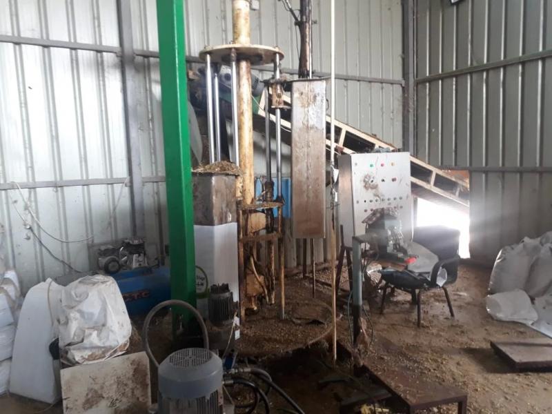 تموين البحيرة: ضبط مصنع أعلاف بدون ترخيص في مركز إدكو