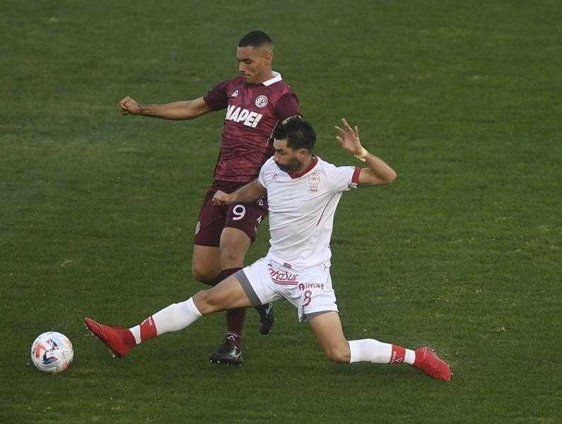 هوراكان يعود للانتصارات بفوز متأخر على انيستتوتو بالدوري الأرجنتيني