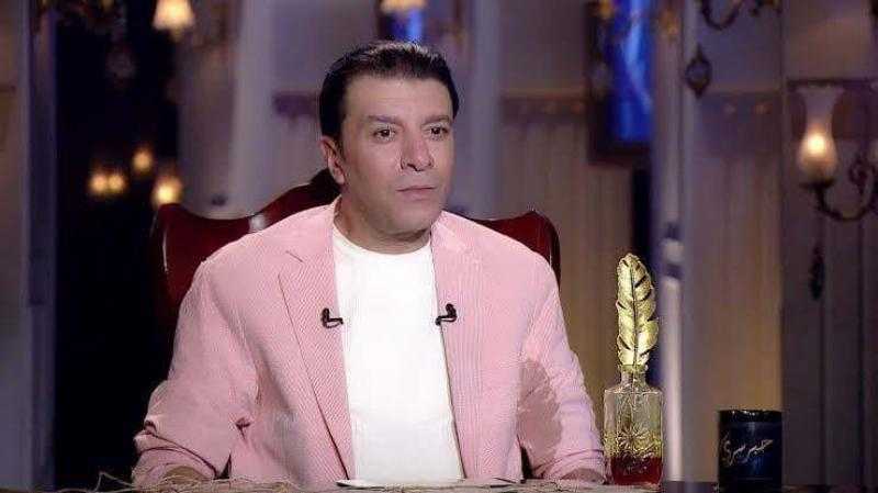 منشور غامض لـ”مصطفى كامل” يثير الجدل: لم ولن أتاجر إلا مع الله