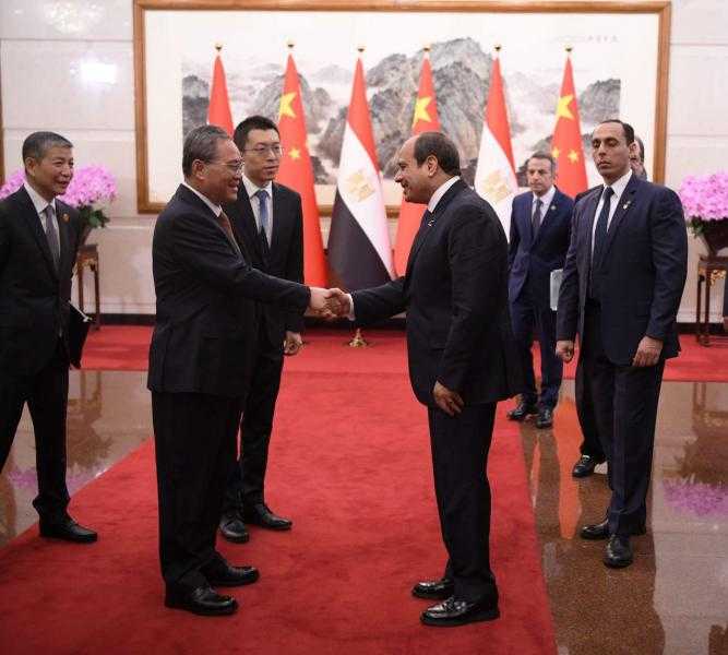 رئيس مجلس الدولة الصيني: حريصون على استمرار الزخم في العلاقات المصرية الصينية