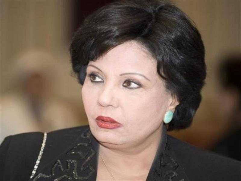 فردوس عبد الحميد: والدي كان معارض على دخولي التمثيل وتوقع فشلي