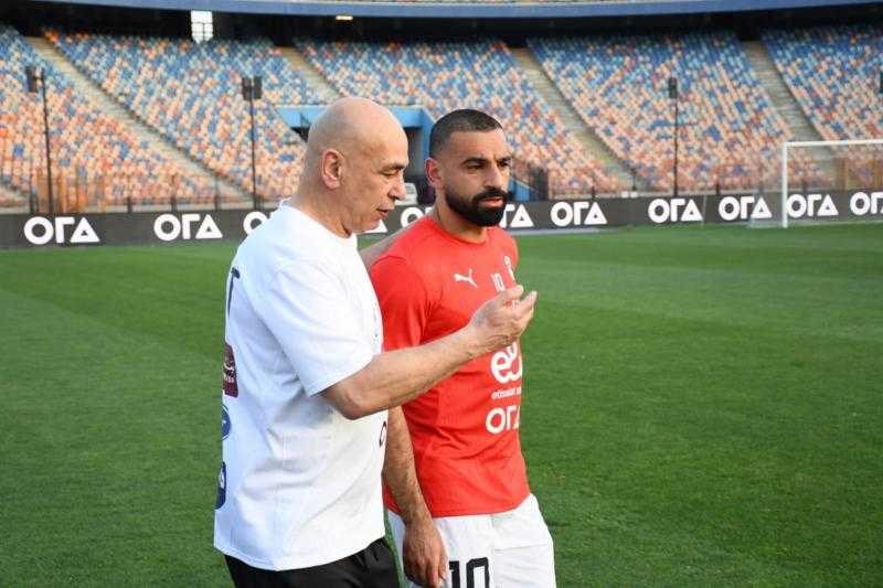 أول ظهور لـ”صلاح” في تدريبات المنتخب استعدادا لمواجهة بوركينا فاسو.. صور