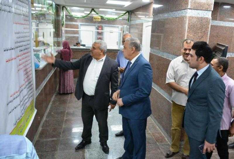 محافظ سوهاج: تلقي 16 ألف طلب تصالح وإصدار أول شهادة نموذج 8 تصالح بساقلتة