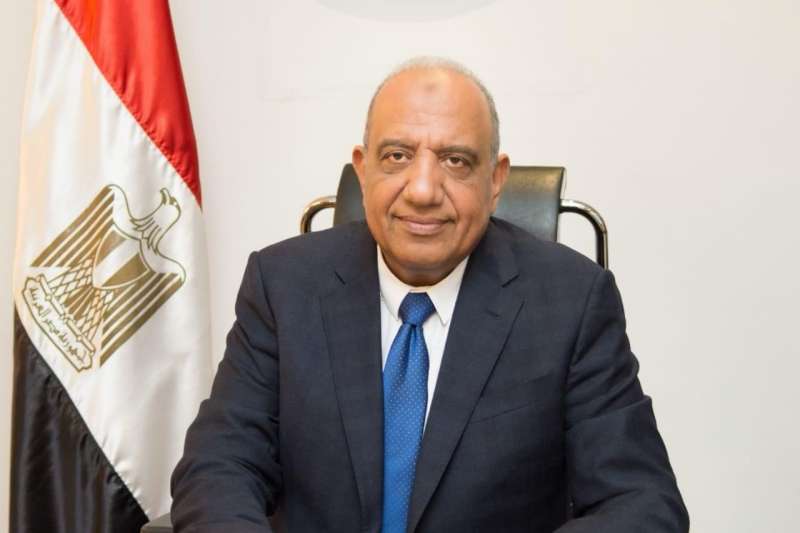 الدكتور محمود عصمت