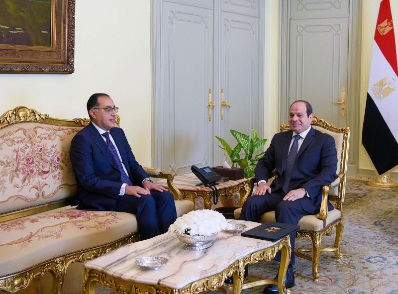 الرئيس السيسي يكلف الدكتور مصطفى مدبولي بتشكيل حكومة جديدة من ذوي الكفاءات والخبرات
