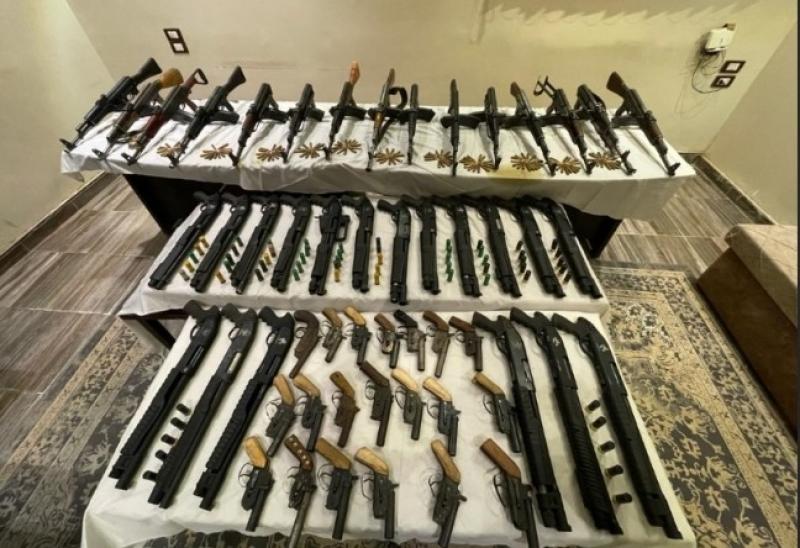 ضبط 48 بندقية خلال حملات أمنية مكبرة بـ3 محافظات