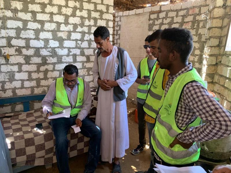 مؤسسة دليل الخير تدخل وصلات مياه وتوزع مساعدات بالأقصر ضمن جهود التحالف الوطنى