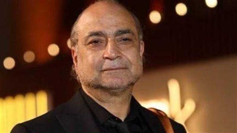 أحمد كمال يكشف أسرار عن بناته من عبلة كامل.. فيديو