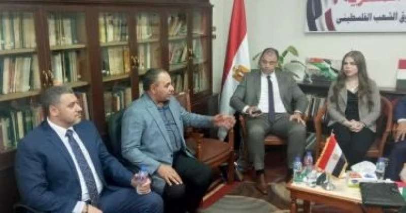 خط أحمر