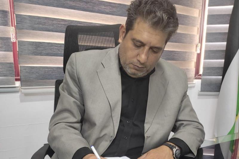 خط أحمر