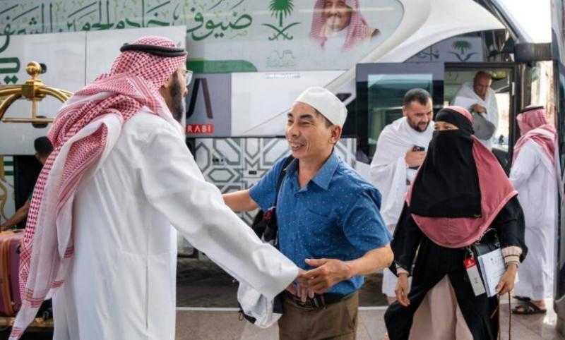 ضيوف خادم الحرمين الشريفين: استضافتنا للحج امتداد للأعمال الإنسانية التي تقوم بها المملكة لعموم المسلمين