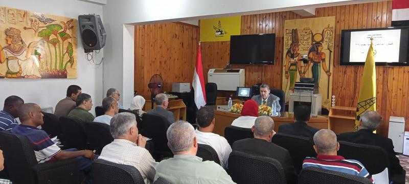وكيل تعليم شمال سيناء يعقد اجتماعا مع رؤساء لجان الثانوية العامة