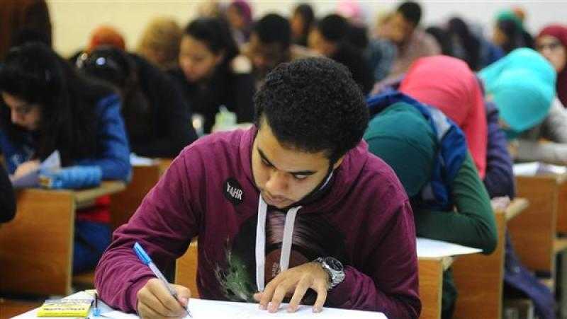 رفعت فياض: امتحانات الثانوية العامة بها من 10: 15% لقياس مستوى الطالب المتميز