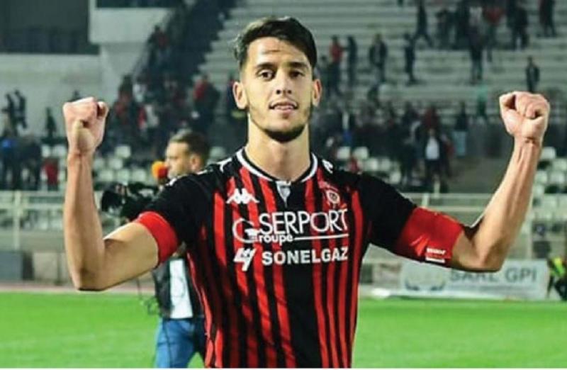 الأهلي يضع الرتوش الأخيرة على صفقة الجزائري زين الدين بلعيد