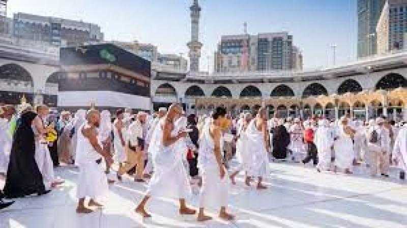 5 أعمال ثوابها يعادل أجر الحج والعمرة.. منها بر الوالدين