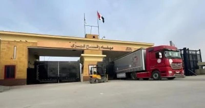 مراسل فى المساء مع قصواء: عبور 170 شاحنة مساعدات إنسانية اليوم لغزة