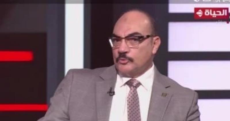 نائب رئيس حزب الدستور: ”مصطفى مدبولى داخل على مهمة شبه انتحارية”