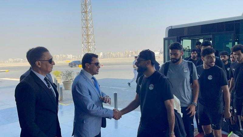 وزير الرياضة يستقبل بعثة منتخب مصر بعد عودتهم من غينيا بيساو