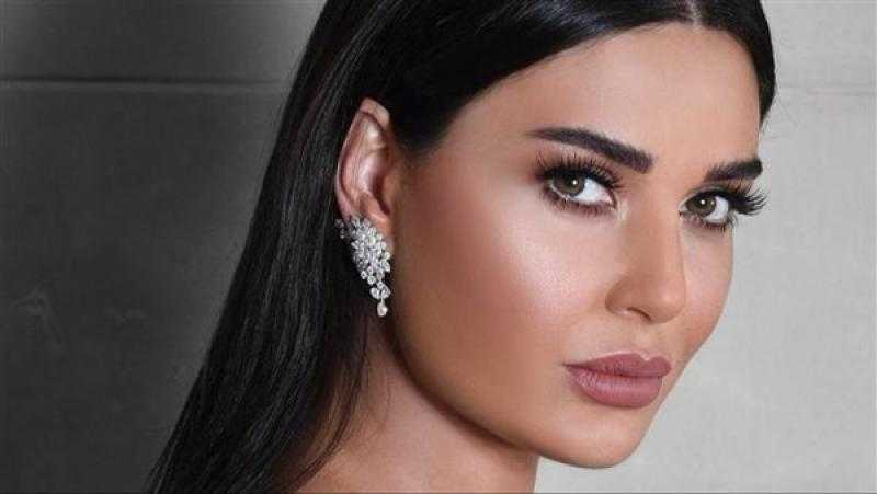 مكياج جذاب.. سيرين عبد النور تخطف الأنظار بجمالها