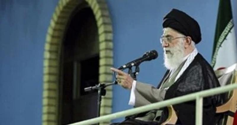 اشتعال المنافسة فى إيران.. المعركة الانتخابية تنحصر بين قاليباف وبزشكيان والقضاء يحذر من التراشق