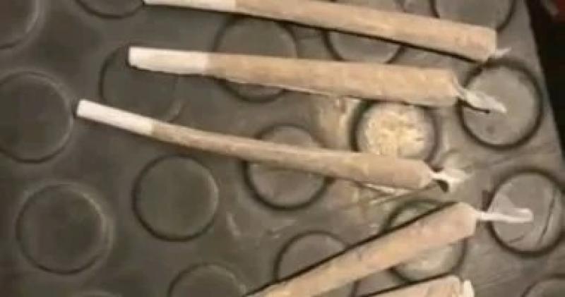 جمارك مطار الغردقة الدولي تحبط محاولتى تهريب حشيش وسجائر محشوة ماريجوانا