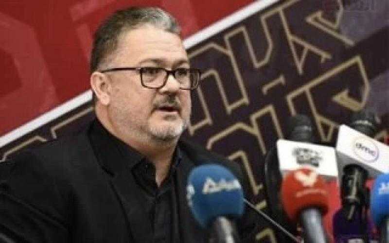 ميكالي: وضعنا 6 لاعبين فوق السن لاختيار 3 منهم ولن أفصح عن الأسماء