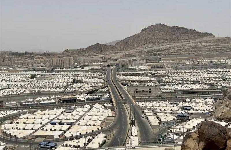 حجاج بيت الله الحرام يتوجهون إلى ”مشعر منى” الجمعة لبدء مناسكهم