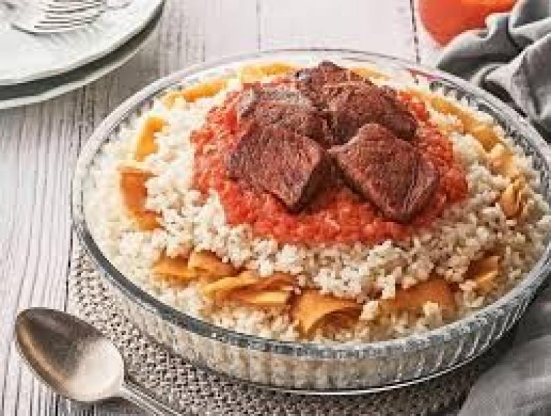 هالة العزب توضح اتيكيت أكل الفتة