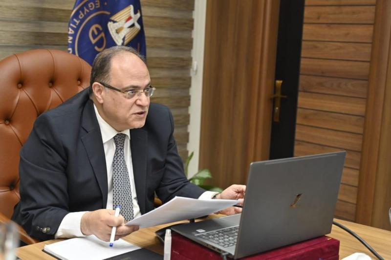 رئيس هيئة الدواء يشارك في المؤتمر الأفريقي الأول لدستور الأدوية الأمريكي.. يحدد معايير الرقابة على الادوية