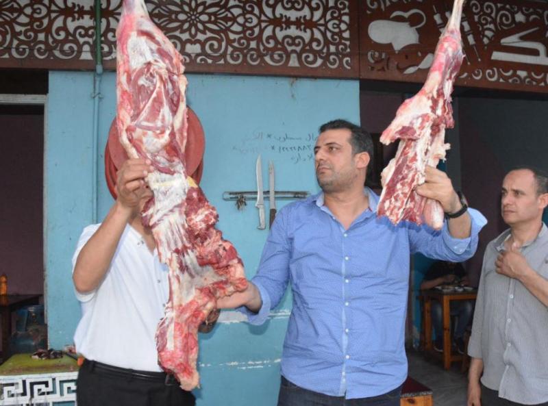خط أحمر
