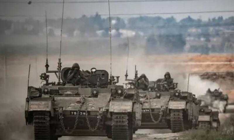 آليات الاحتلال تتقدم نحو حي تل السلطان شمال رفح الفلسطينية