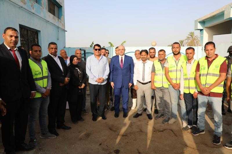 محافظ بني سويف يشهد ذبح الأضاحي بإجمالي 225 رأسا لتوزيعها على الأسر الأولى بالرعاية |صور