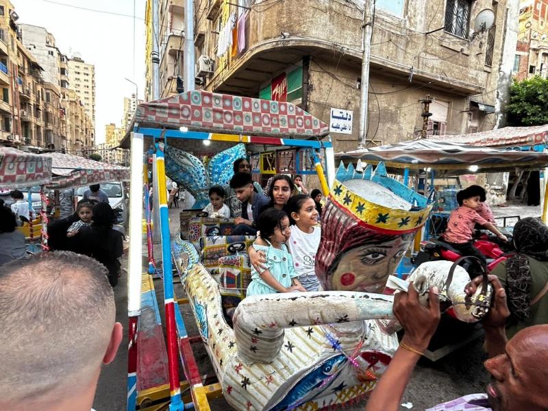 بهجة العيد تُزين ساحة الملاهي في ميدان المساجد بحري في الإسكندرية