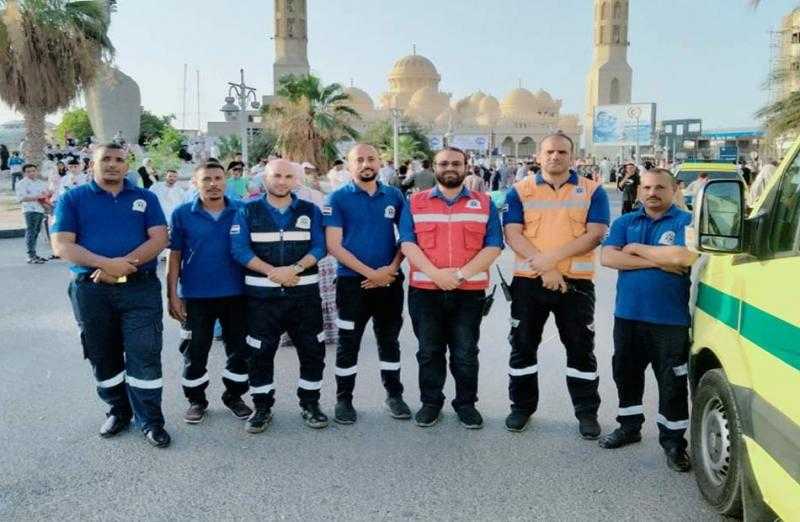 99 سيارة إسعاف لتأمين احتفالات عيد الأضحى المبارك بالبحر الأحمر | صور