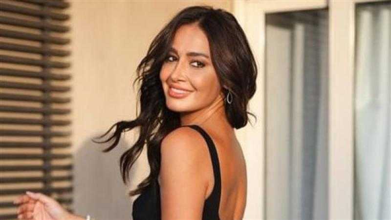 حلا شيحة تثير الجدل بإطلالة جريئة في عيد الأضحى