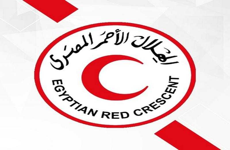 الهلال الأحمر المصري يوزع 30 ألف وجبة على مدار أيام العيد للأشقاء الفلسطينيين بشمال سيناء