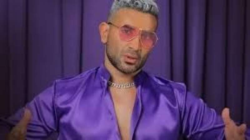 خط أحمر