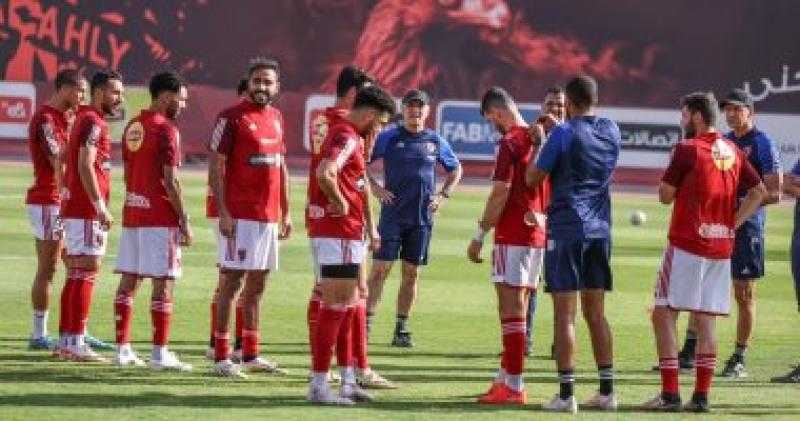 لاعب الأهلي يقترب من لقب هداف الدوري المصري.. تفاصيل