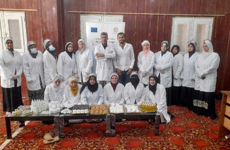 للسيدات والفتيات.. «القومي للمرأة» يطلق تدريبًا لحرفة إنتاج الزيوت الطبيعية|صور