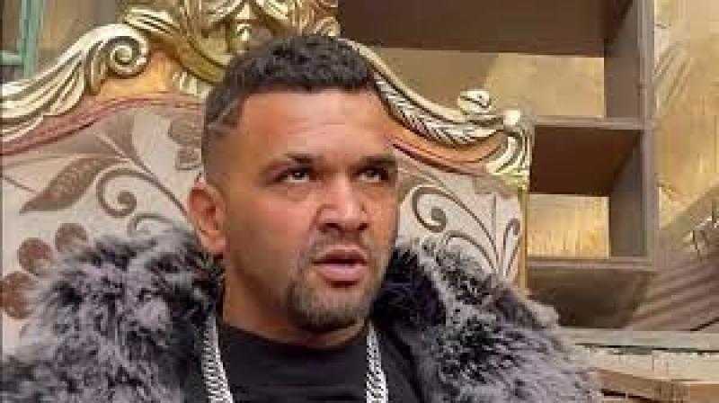 إخلاء سبيل البلوجر لوشا في قيادة سيارة بدون رخصة وطمس لوحاتها