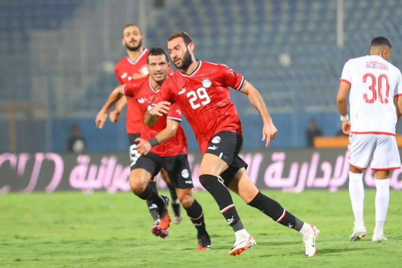 الإصابة تبعد ثلاثي الأهلي عن مواجهة الزمالك في مباراة القمة