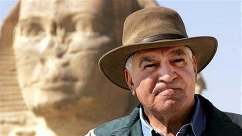لا أكذب الكتب السماوية.. زاهي حواس يتحدث عن خروج النبي موسى من مصر