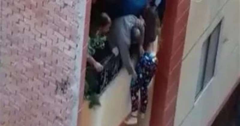 خط أحمر
