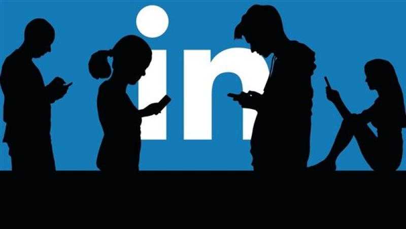 كيفية استخدام أدوات LinkedIn AI للعثور على وظيفة