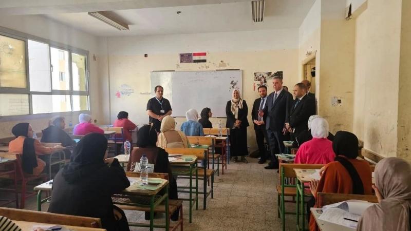 المستشار الثقافي لفلسطين بالقاهرة يشيد بدعم مصر للطلاب الفلسطينيين القادمين من غزة