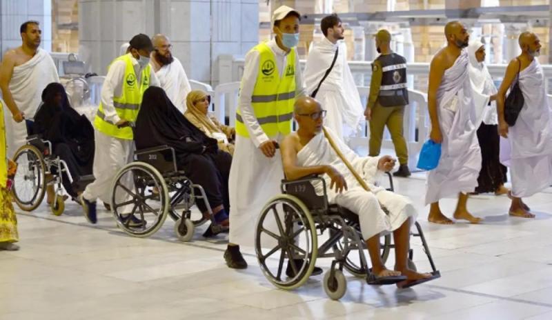رئيس هيئة الحج والعمرة العراقية يشيد بتعامل السعودية مع كبار السن من الحجاج