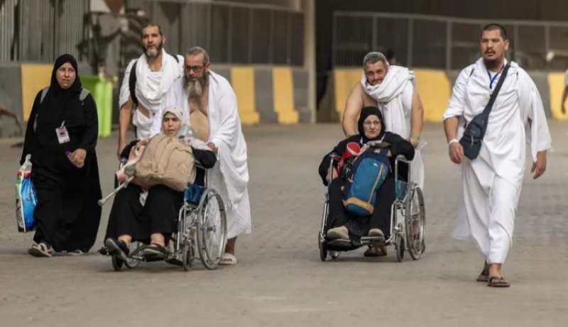 خط أحمر