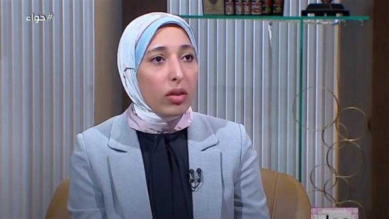 متى تكون الرضاعة سببا في تحريم الزواج.. أمينة الفتوى تجيب